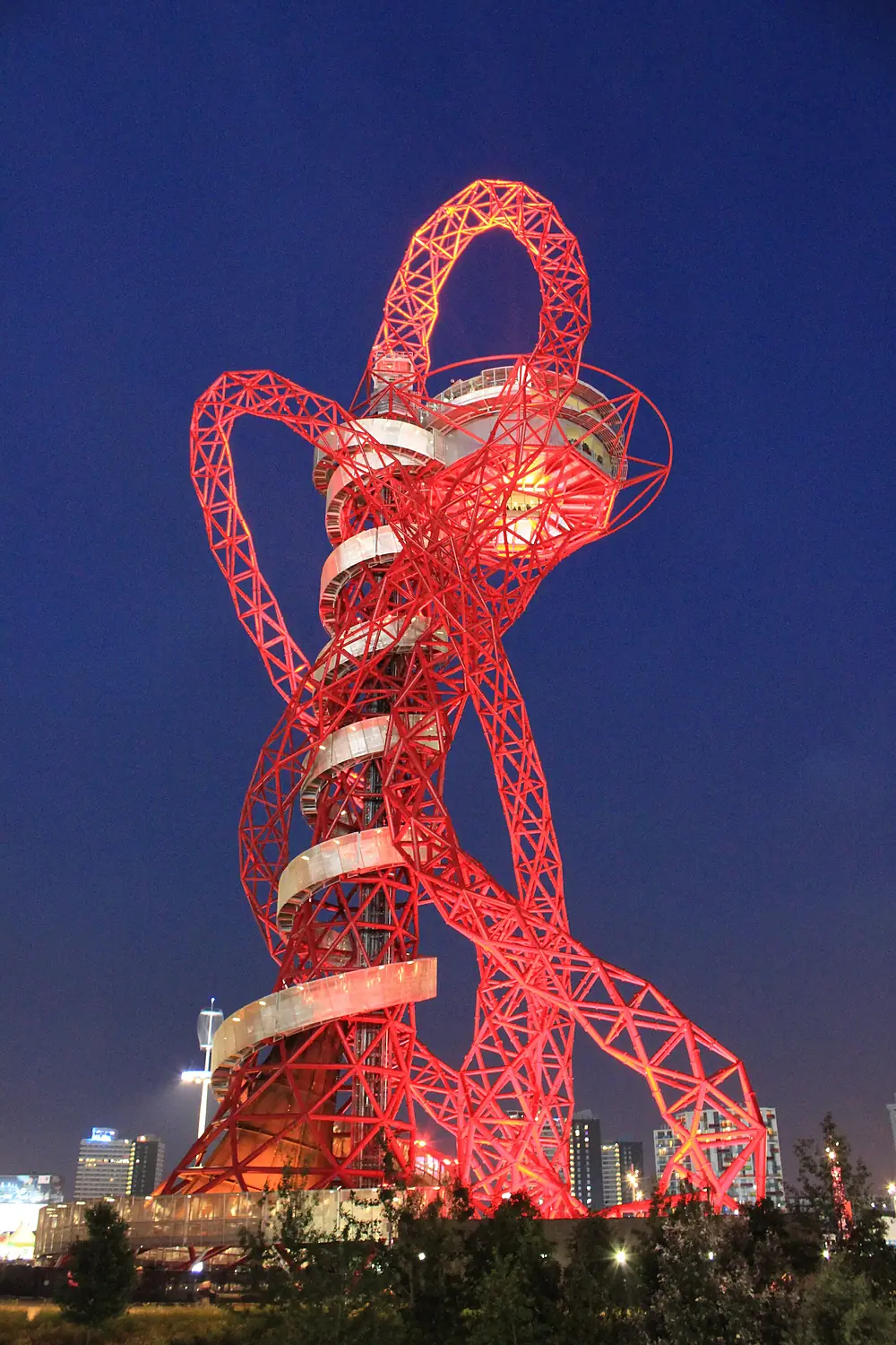 ArcelorMittal Orbit at night
