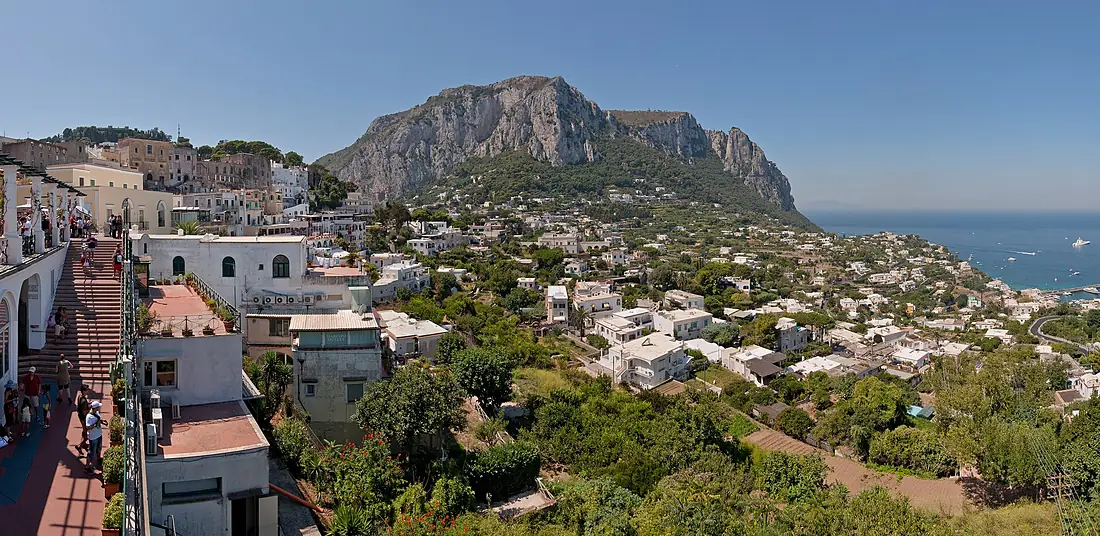 Capri Centre Belvedere