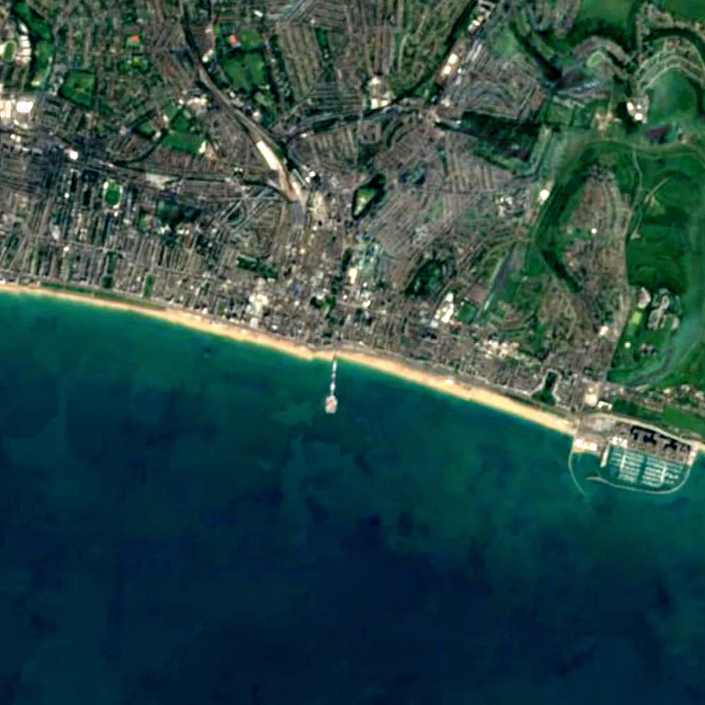 Brighton Wheel seen from above (Sentinel-2)