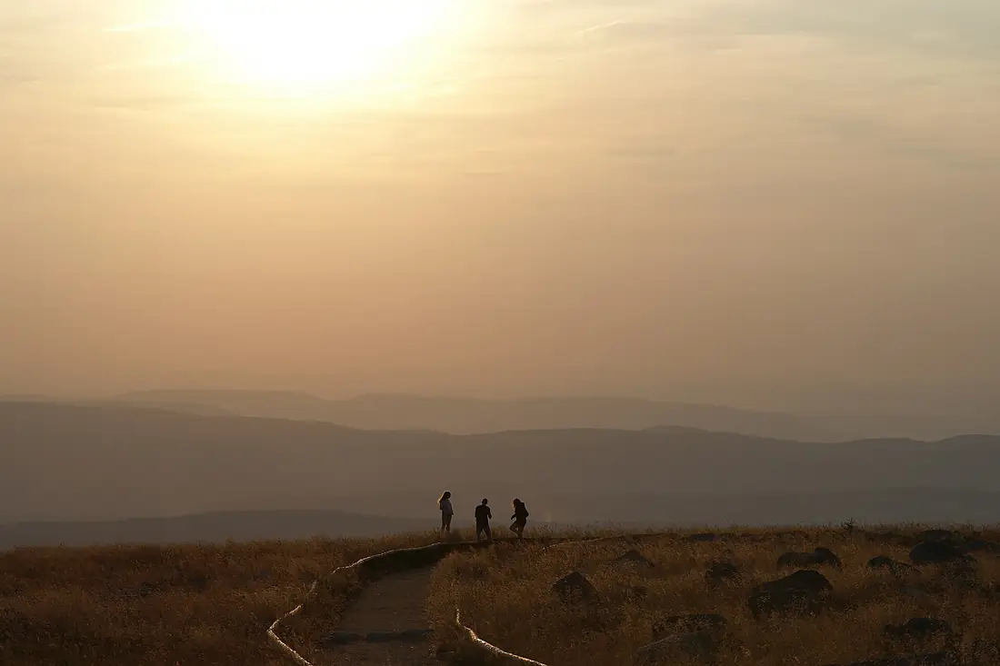 20180719 youngPeople hikingOnBrocken DSC09746 PtrQs