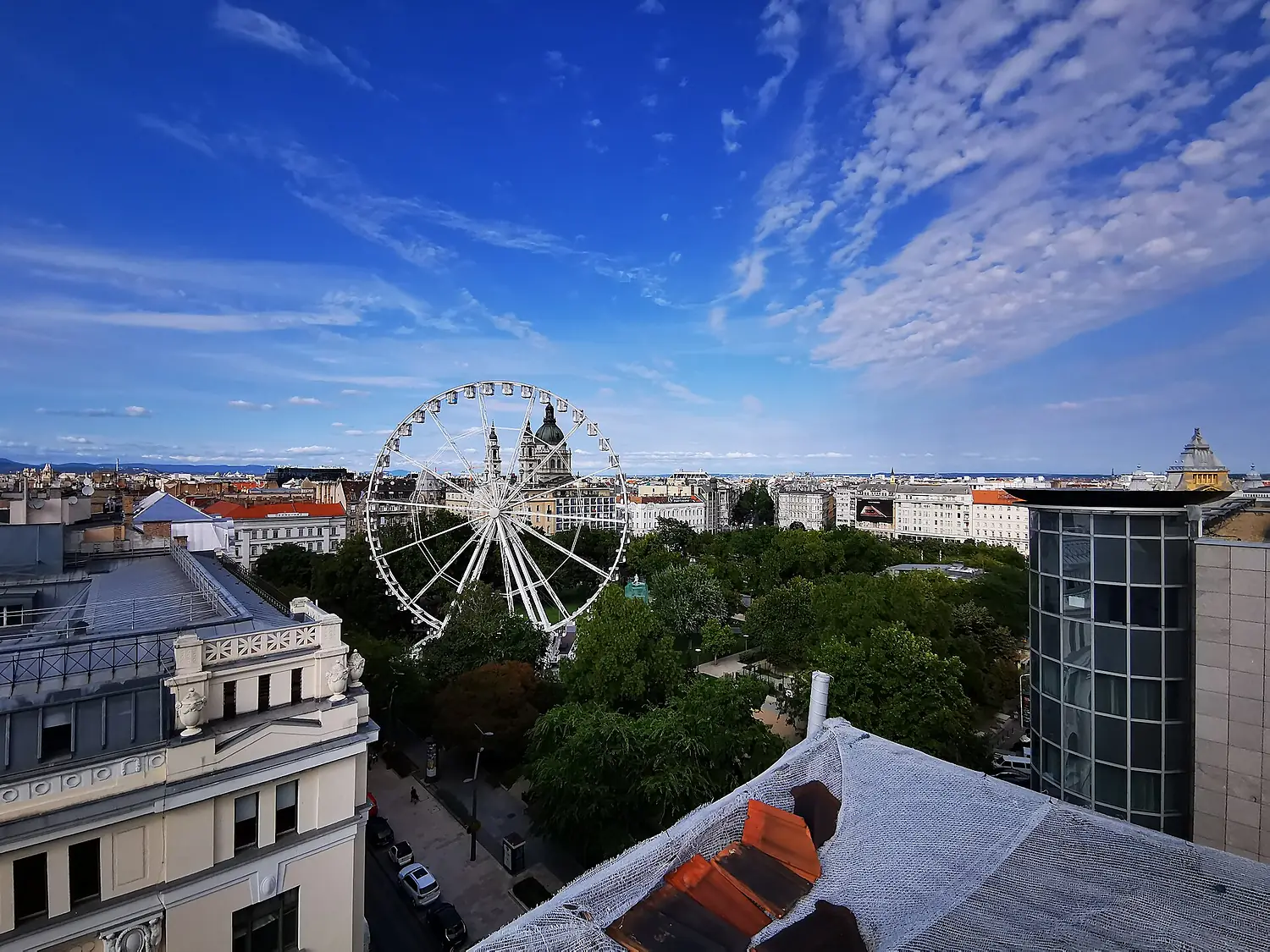 Budapest, Fischer üzlet- és bérház, kilátás, 2