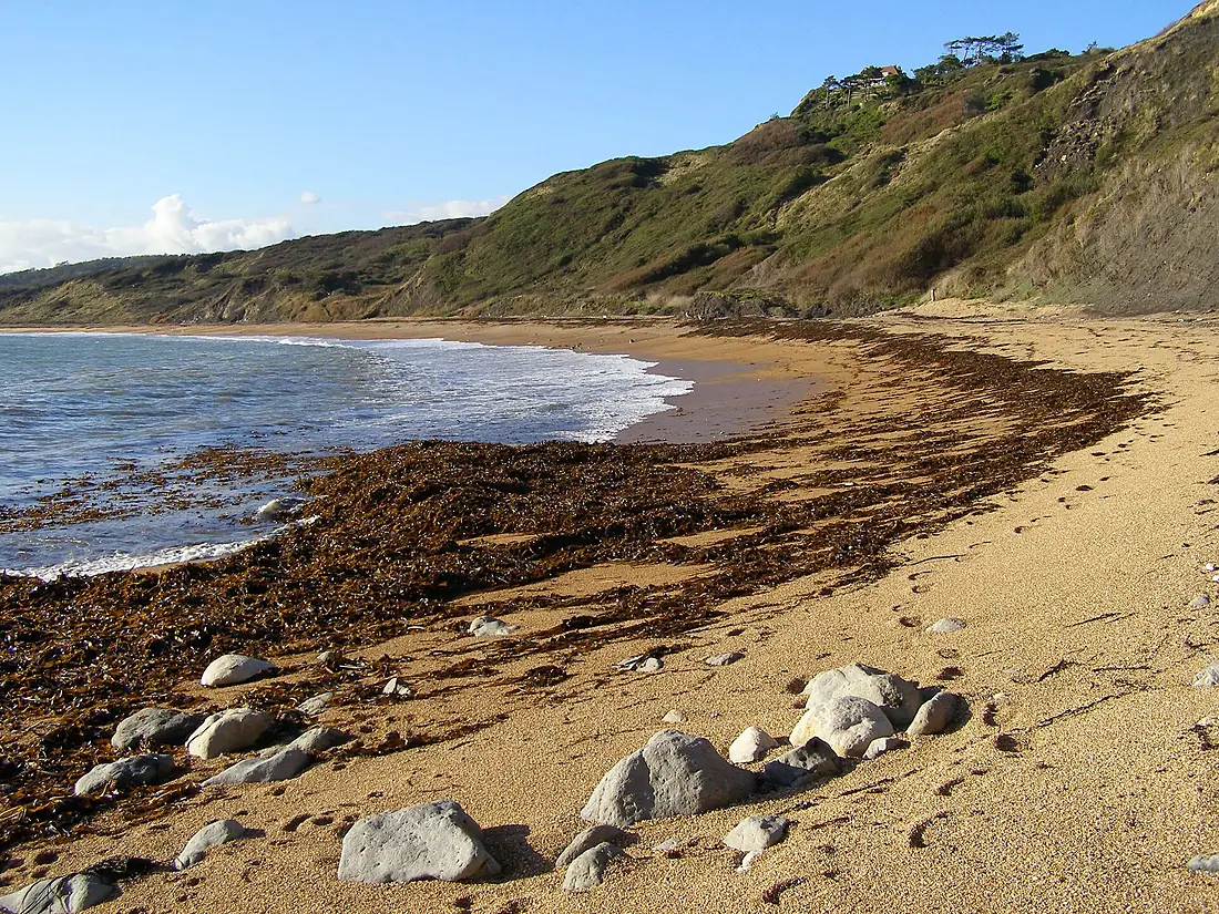 Ringstead bay beach east end