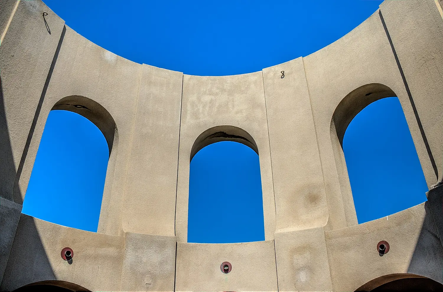 17 30 085 coit tower