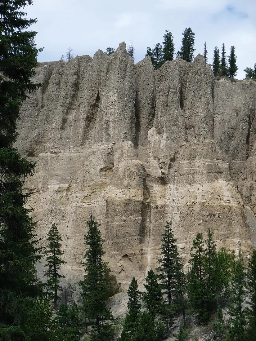 Fairmont Hot Springs hoodoos - panoramio