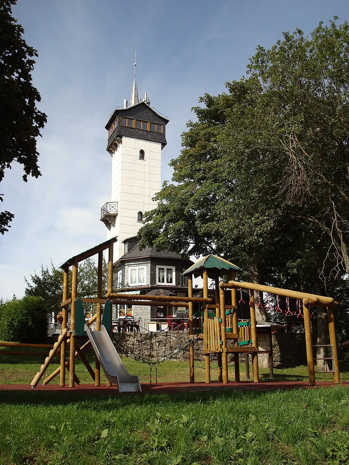 Fröbelturm2