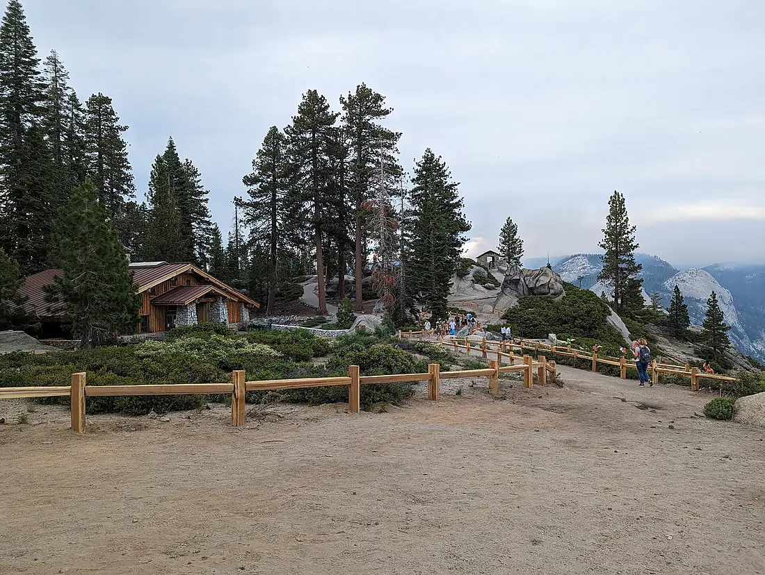 Glacier Point path and building Yosemite CA 2023-07-16 18-55-06 1