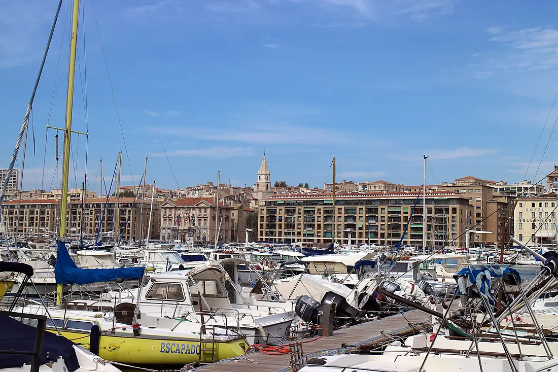 2014 Marseille Immeuble 42-66 quai du Port