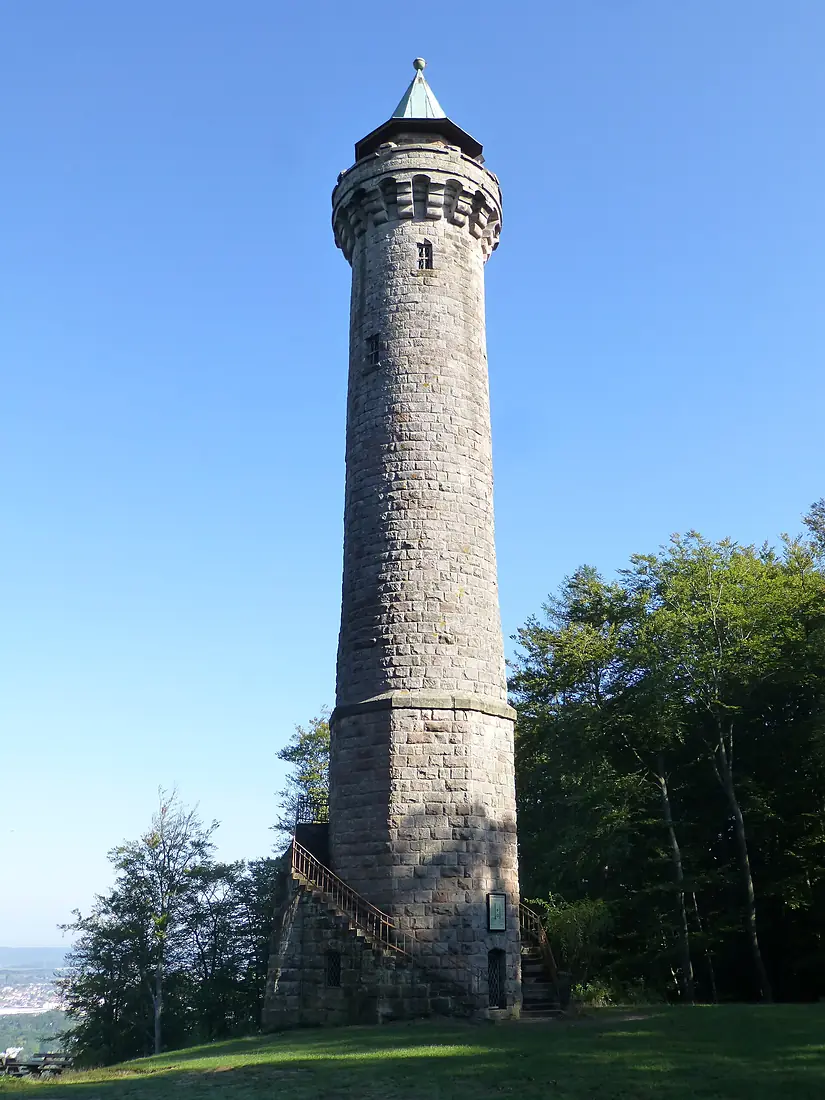Humbergturm-01