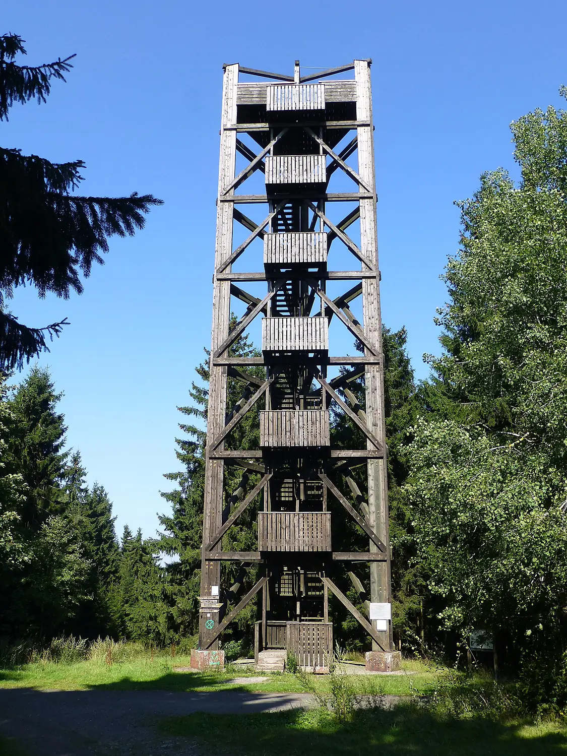 Idarkopfturm-1