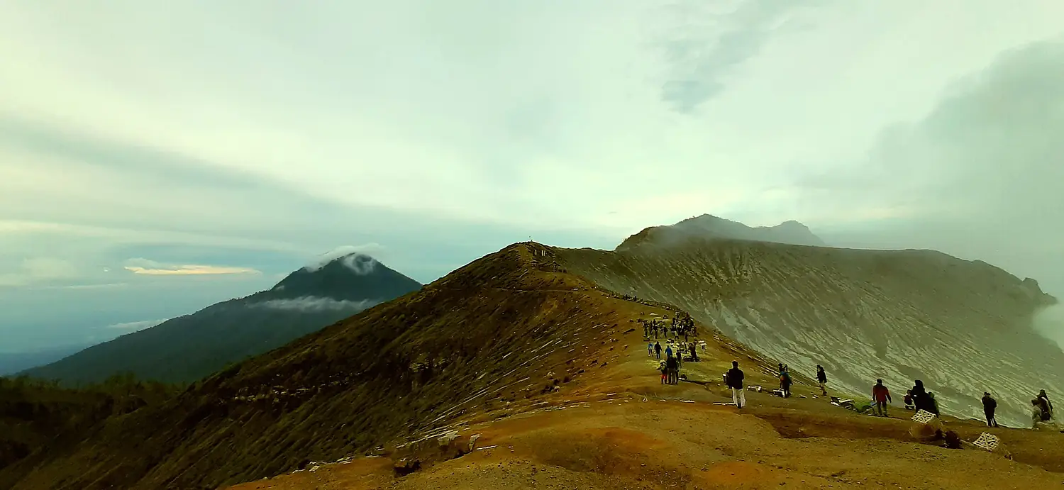 Ijen Caldera Rim