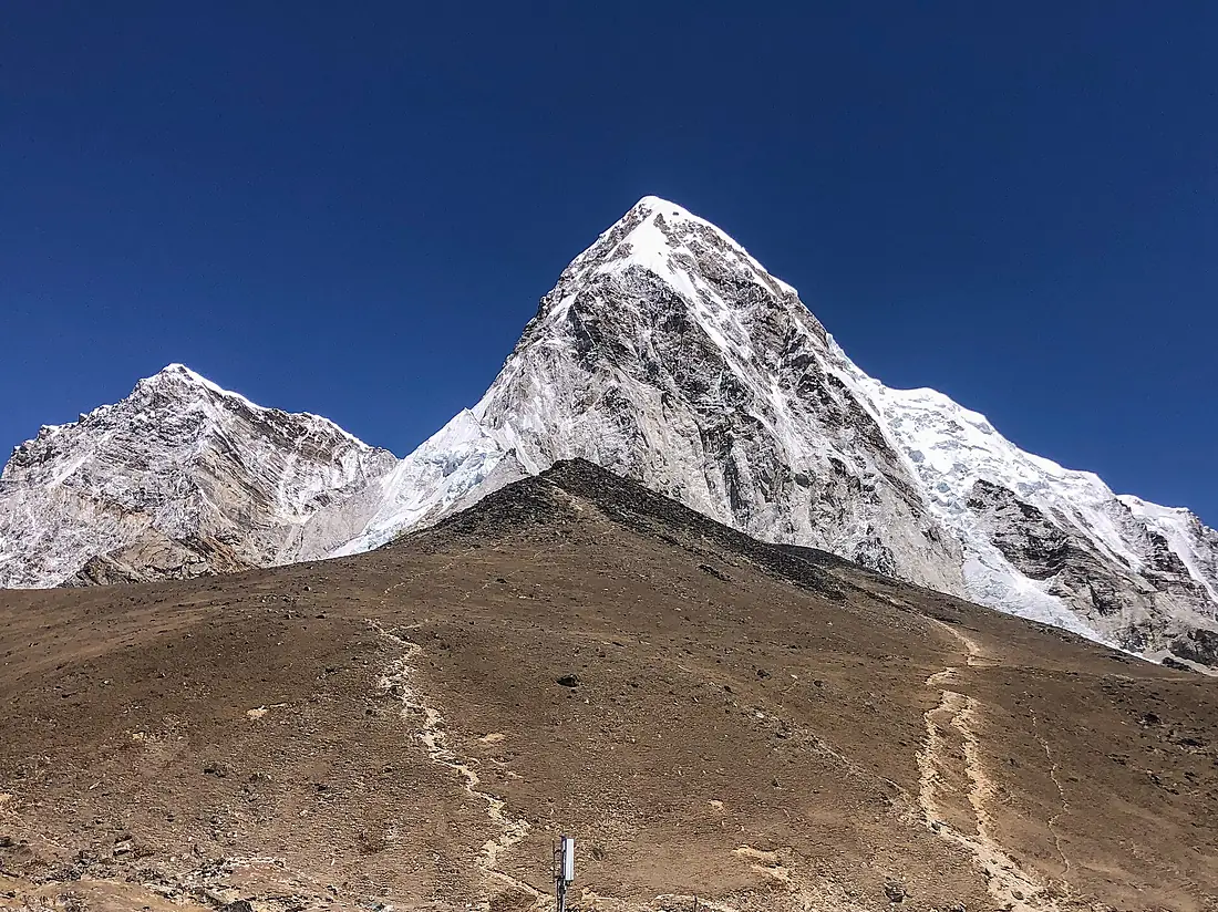Pumori and kalapathar