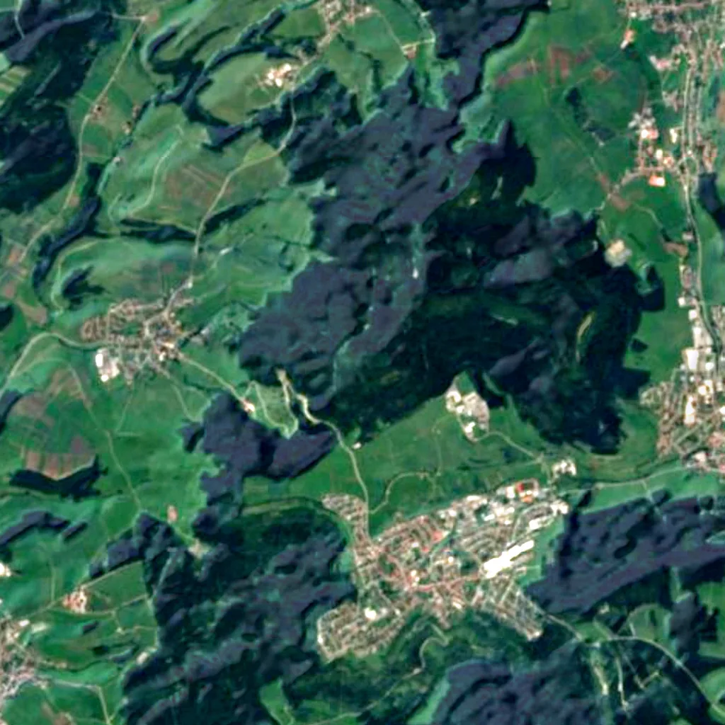 Lemberg Tower seen from above (Sentinel-2)