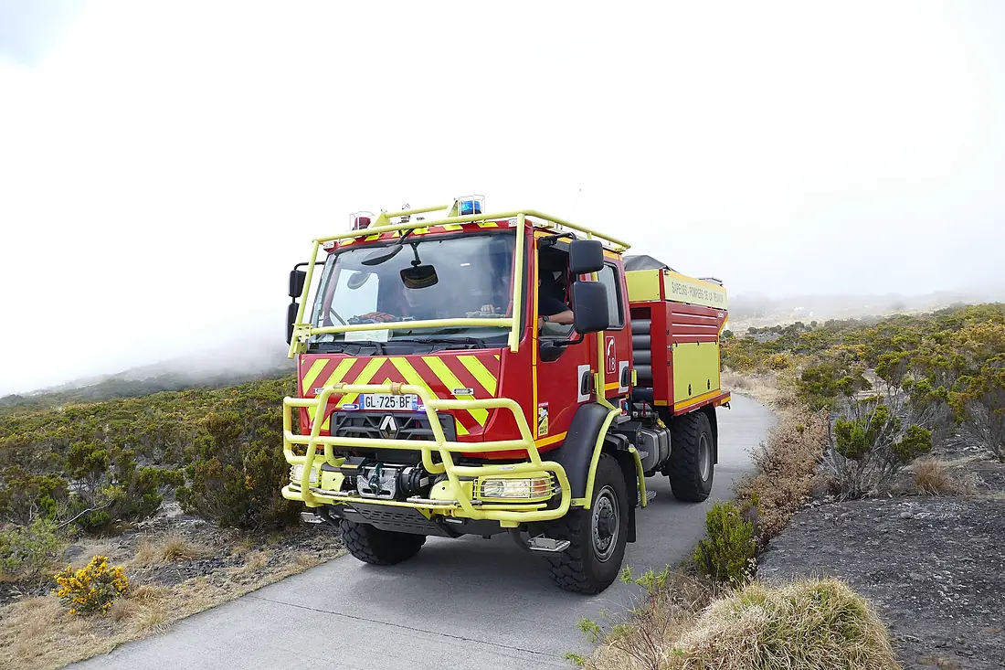 Fire truck at Maïdo reunion