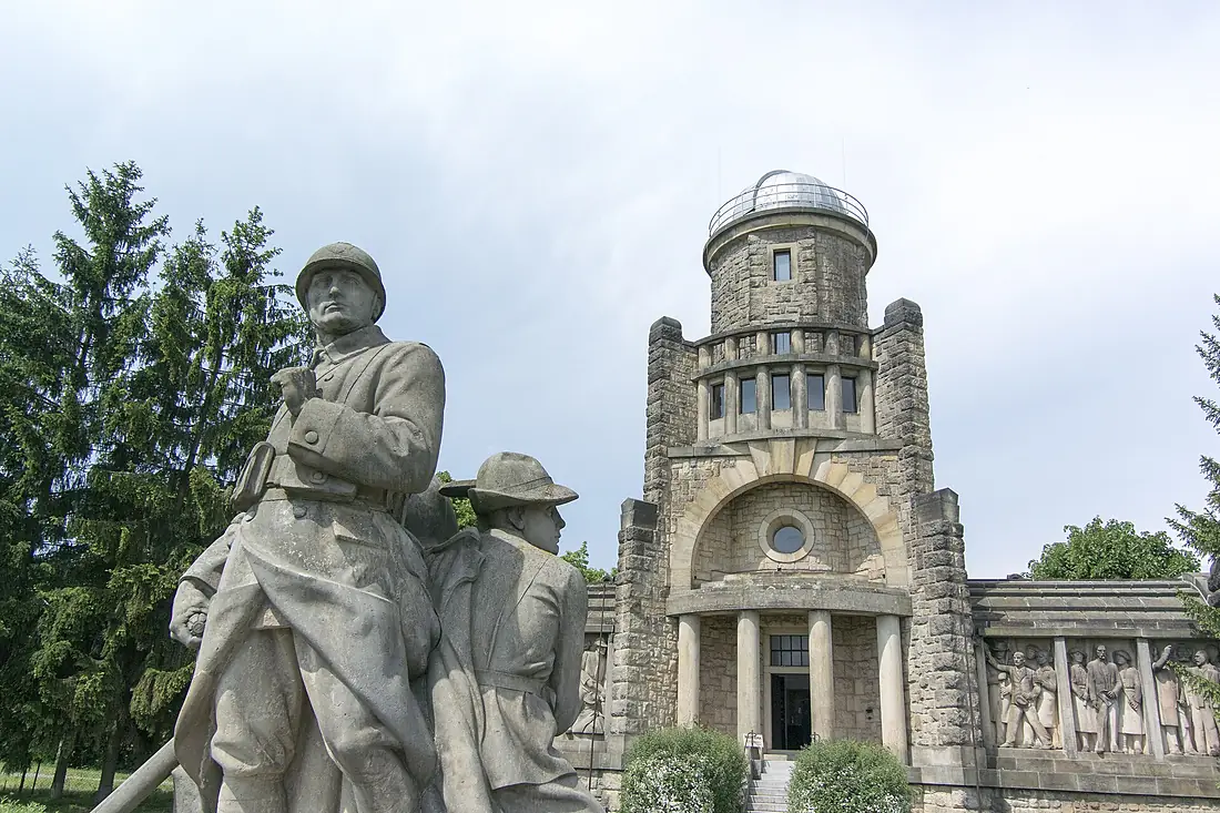 Masarykova věž samostatnosti (02)