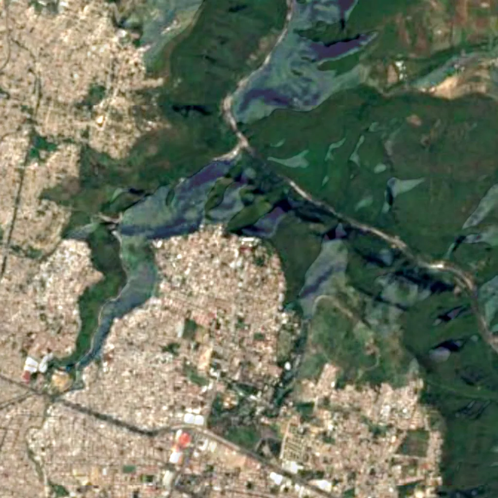 Mirador Independencia Park von oben gesehen (Sentinel-2)