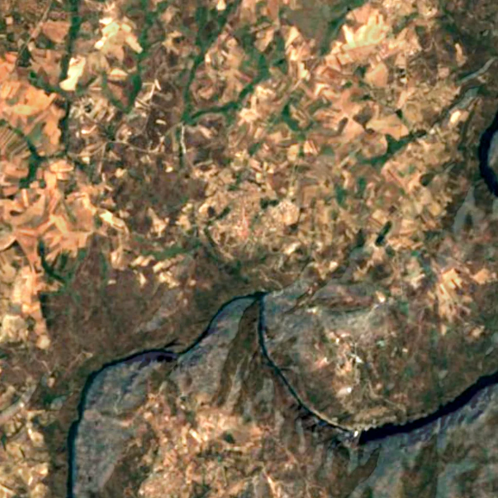 Miradouro de la Peinha de l Puio seen from above (Sentinel-2)