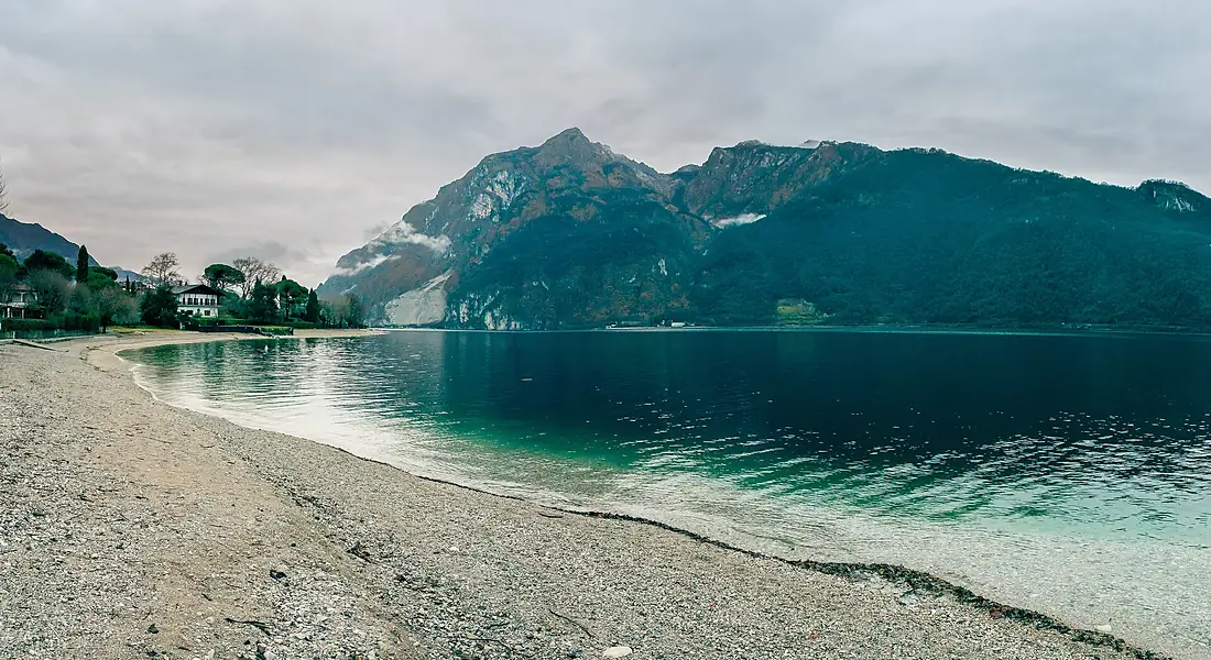 Lake Como in Abbadia Lariana (6)