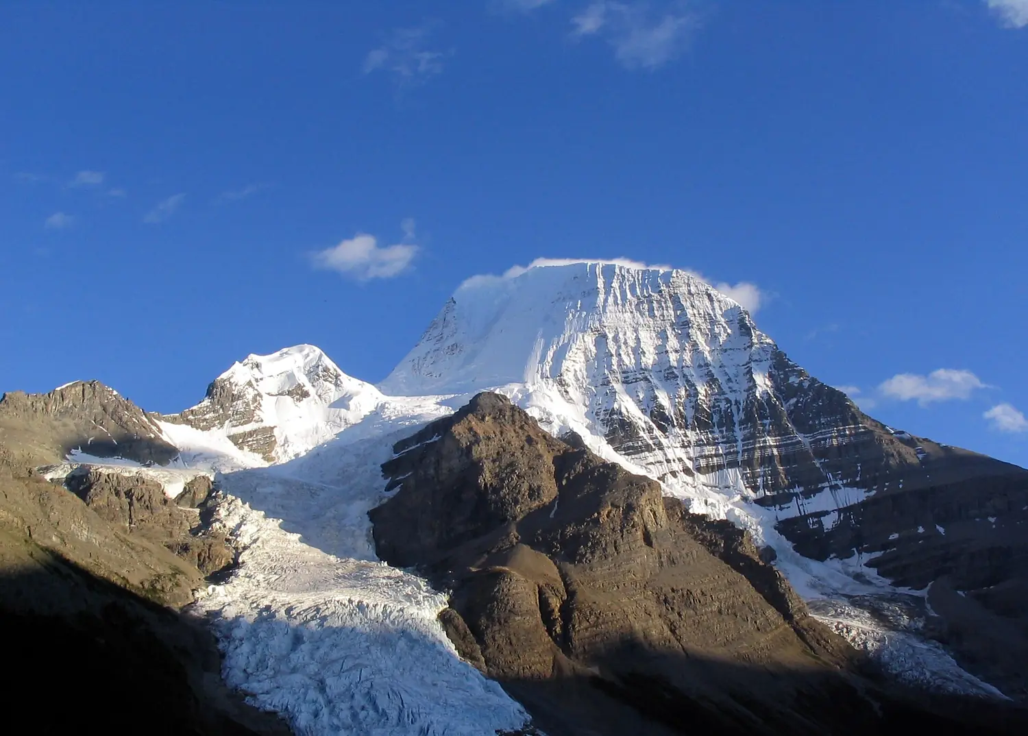 Mount Robson 08122005