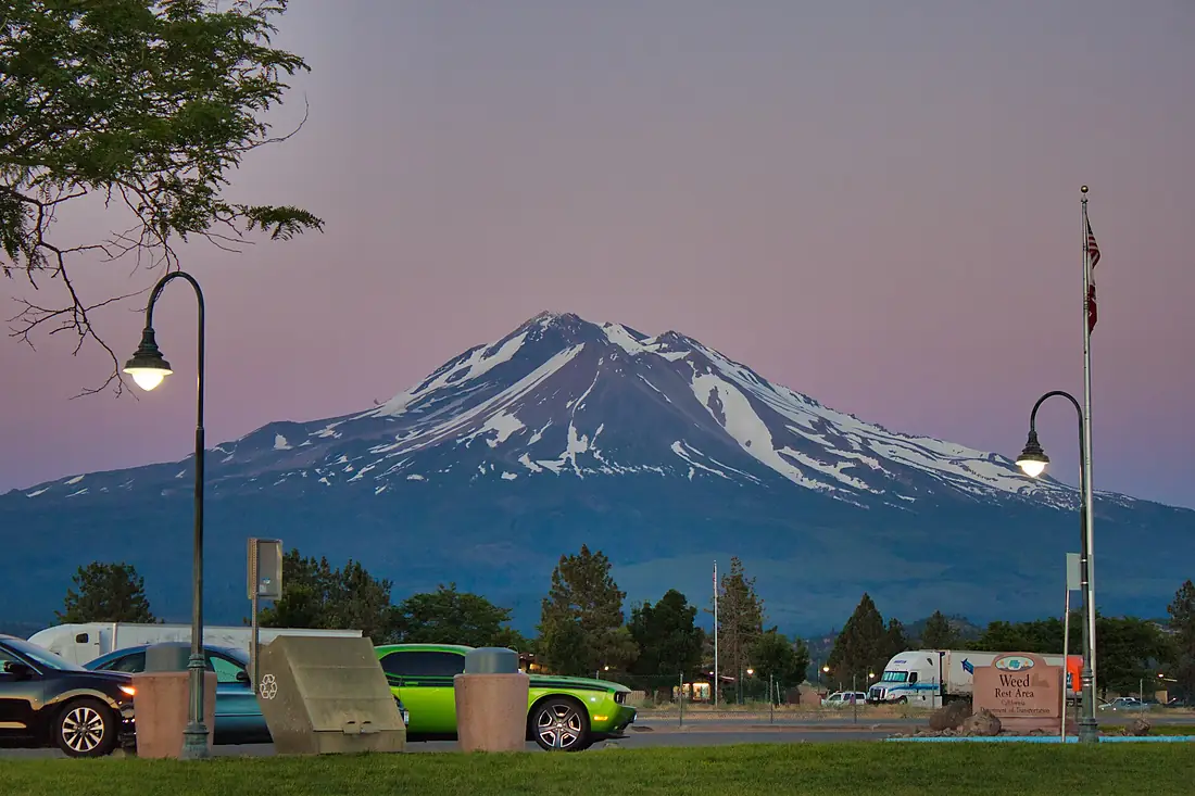 2017-07-01 Mount Shasta at Sunset