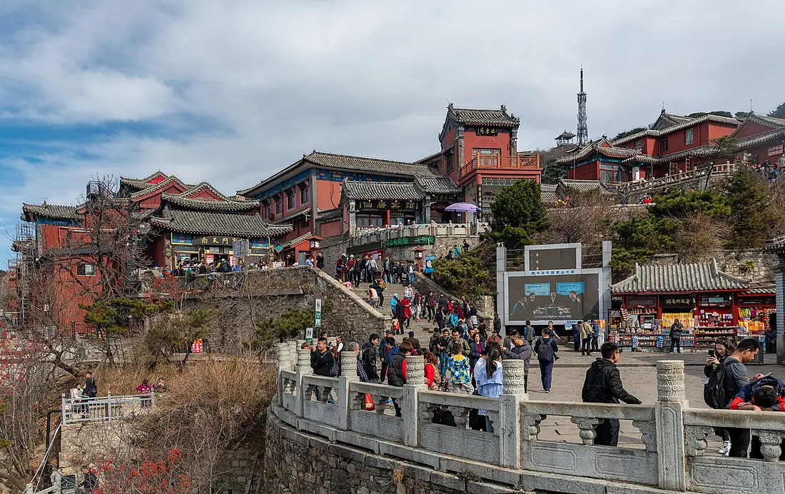 50312-Taishan (49055146358)