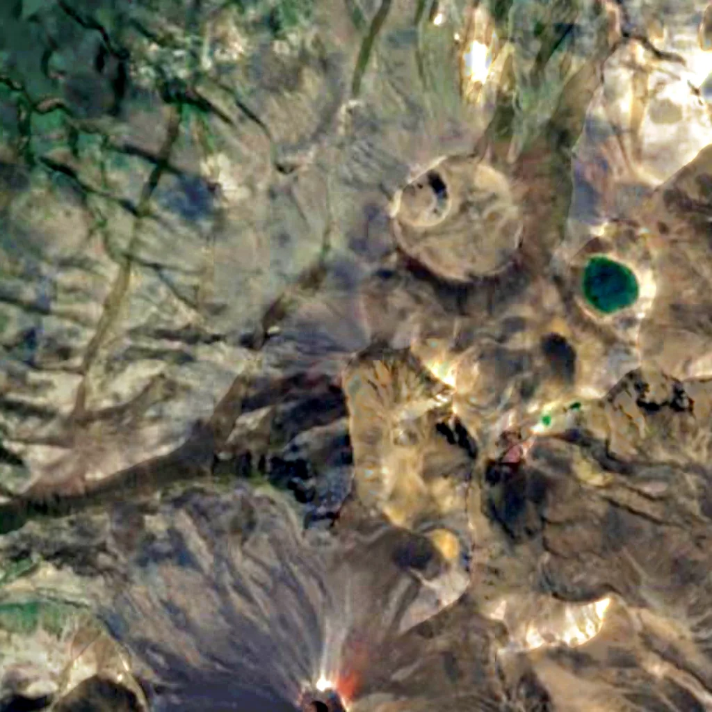 Mount Tongariro seen from above (Sentinel-2)