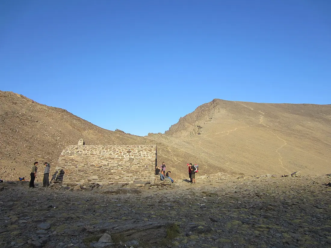110920 Westwand Mulhacén und Ref.Caldera-jpg