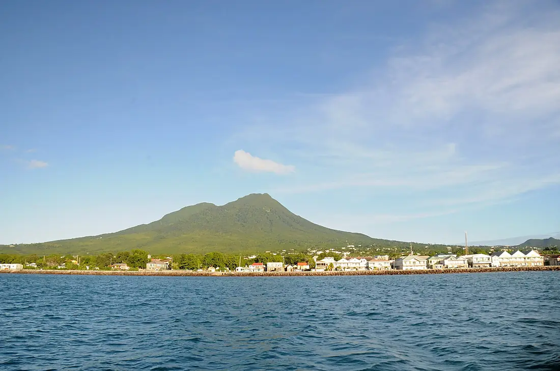 Approaching Charlestown on Nevis - Nevis Peak in the distance - panoramio (1)