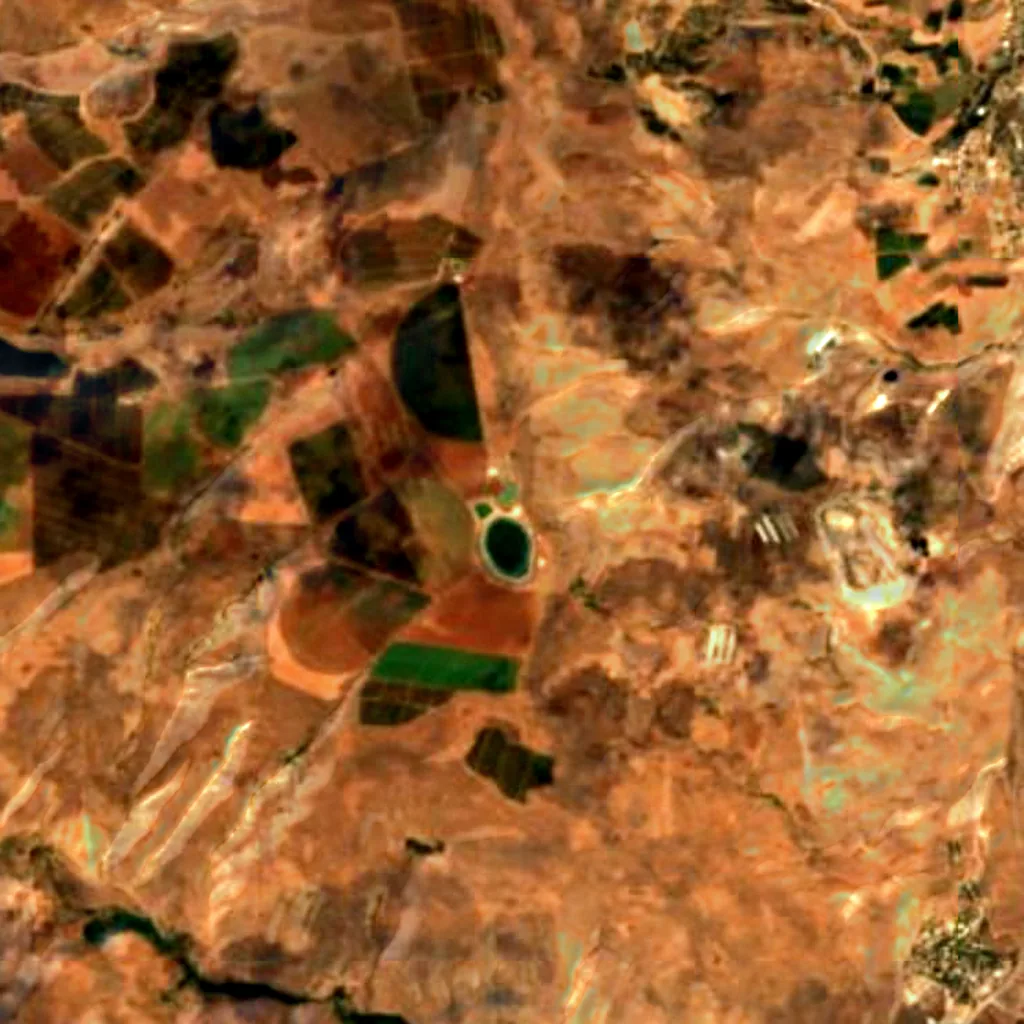 Noach Kinarty Overlook seen from above (Sentinel-2)
