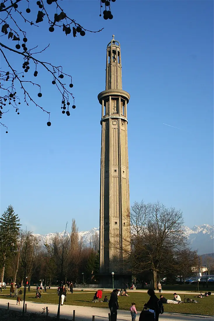 Grenoble-tourPerret