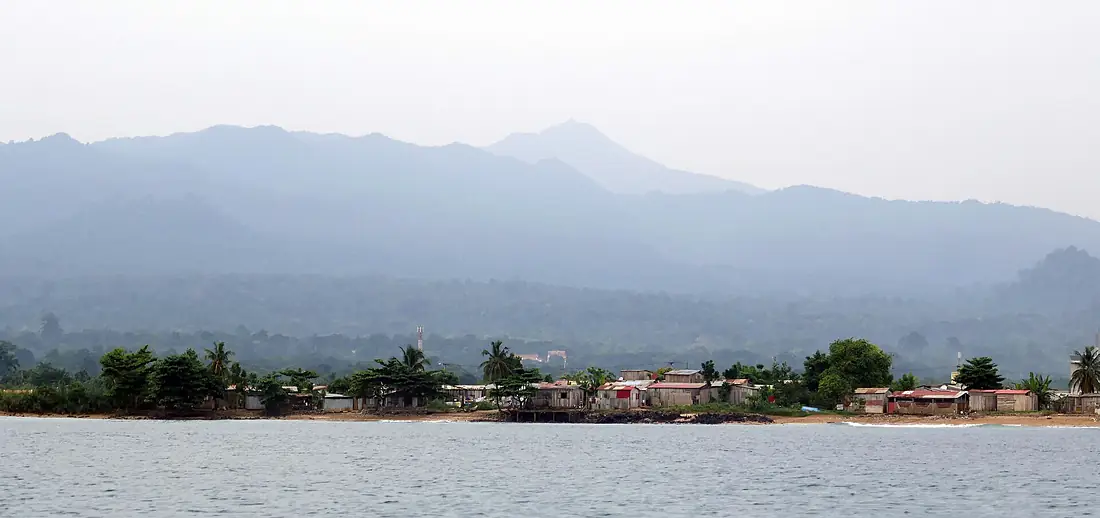 Côte nord-est de l'île de São Tomé (6)