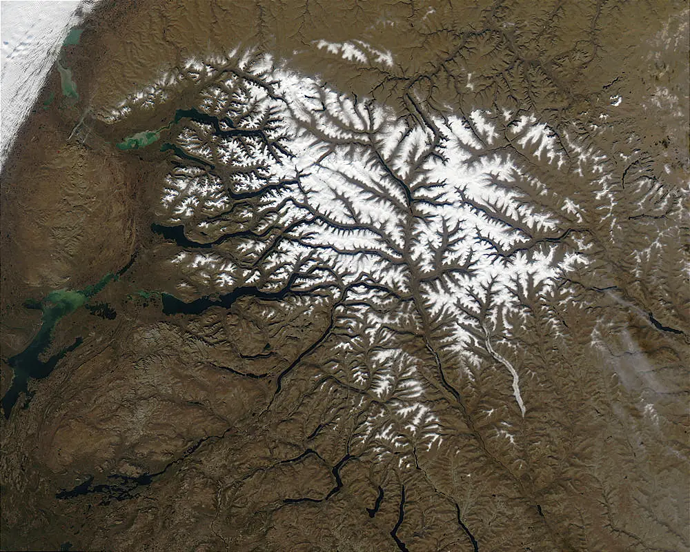 SNOW ON THE PUTORANA PLATEAU