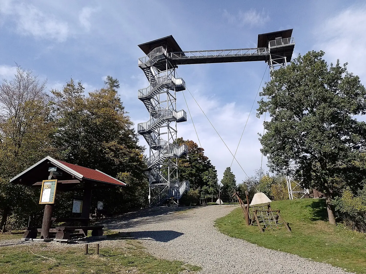 Rozhledna Hraniční vrch 01