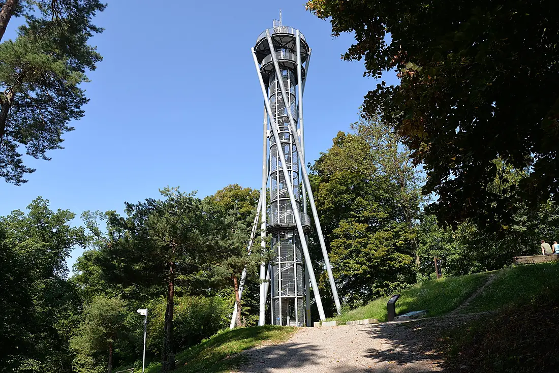 Freiburg im Breisgau Schlossbergturm 01