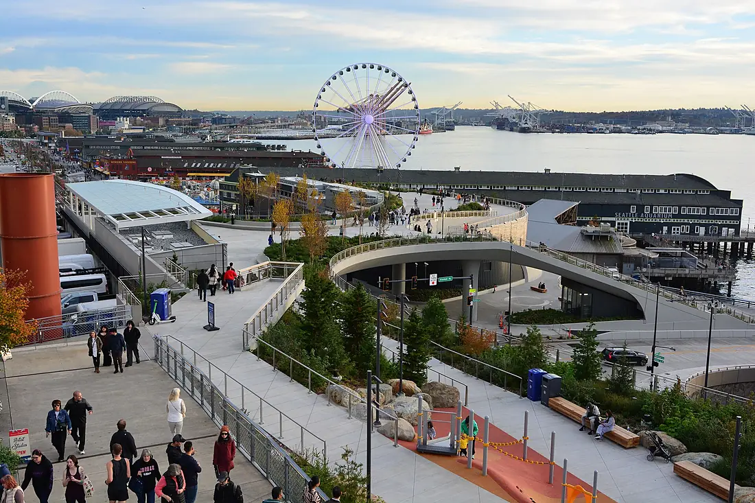 Seattle - Overlook Walk 01