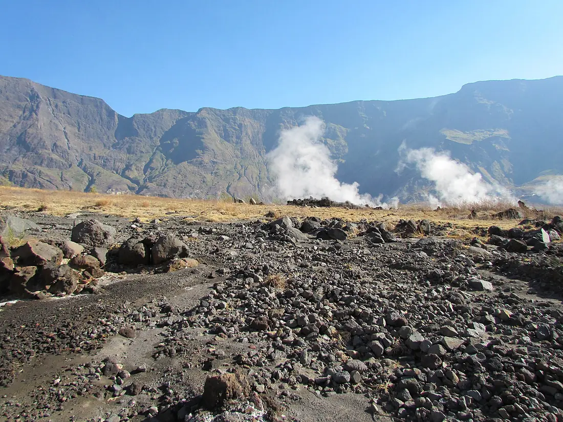 Calderaboden des Tambora