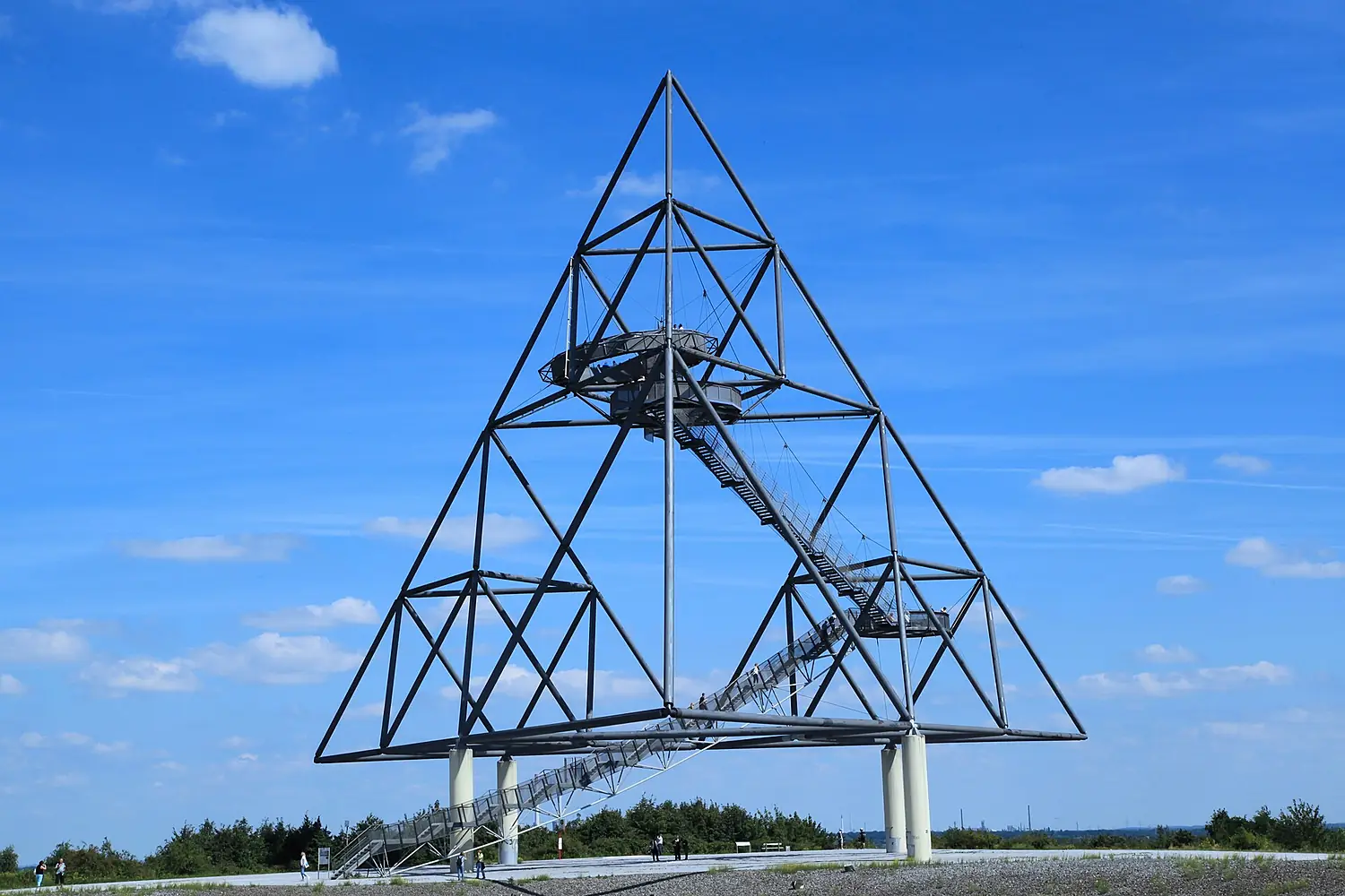 Bottrop - Halde Beckstraße - Tetraeder 03 ies