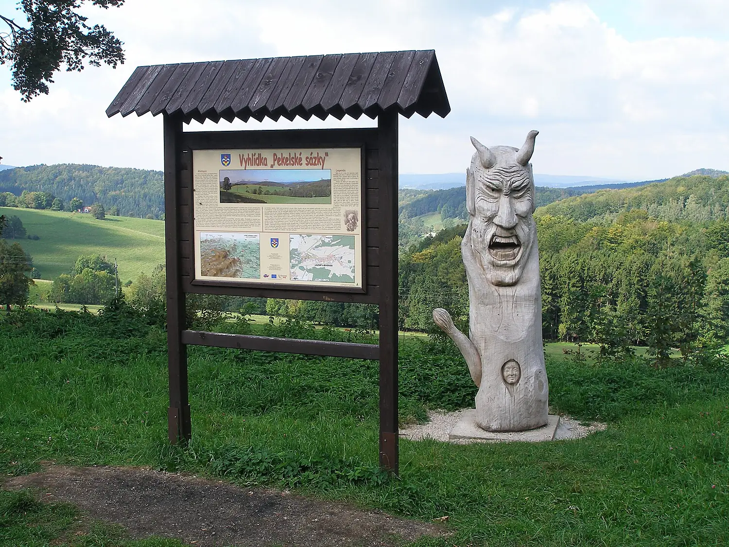 Vyhlídky nad Libverdou - Vyhlídka Pekelské sázky (celek)