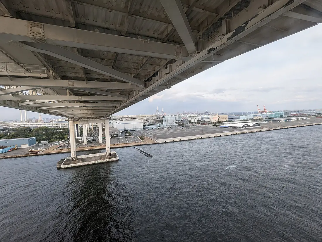 Details of Yokohama Bay Bridge, from Skywalk 3